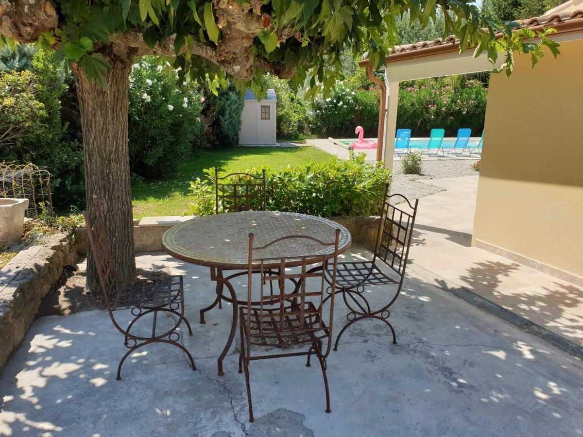 La villa provençale Sarrians Extérieur photo